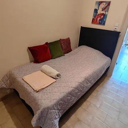 Leonidas Private Apartment In Sparta Exterior photo